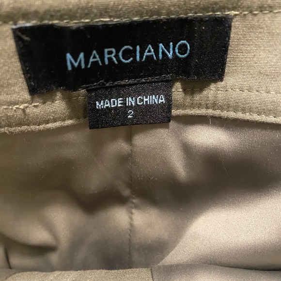 Marciano Front Slit Pencil Skirt, High Waist, Green, Gold Hardware, Size 2, NWOT - Picture 4 of 4